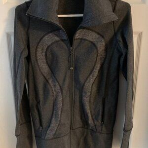 LULULEMON WOMENS ZIPPERED JACKET